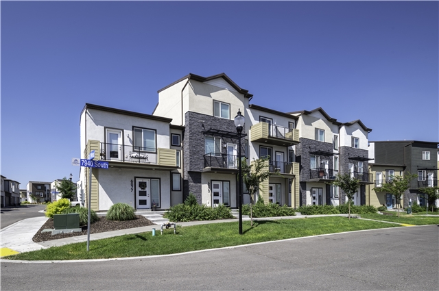 West Jordan Apartment: 7800 S 6000 W