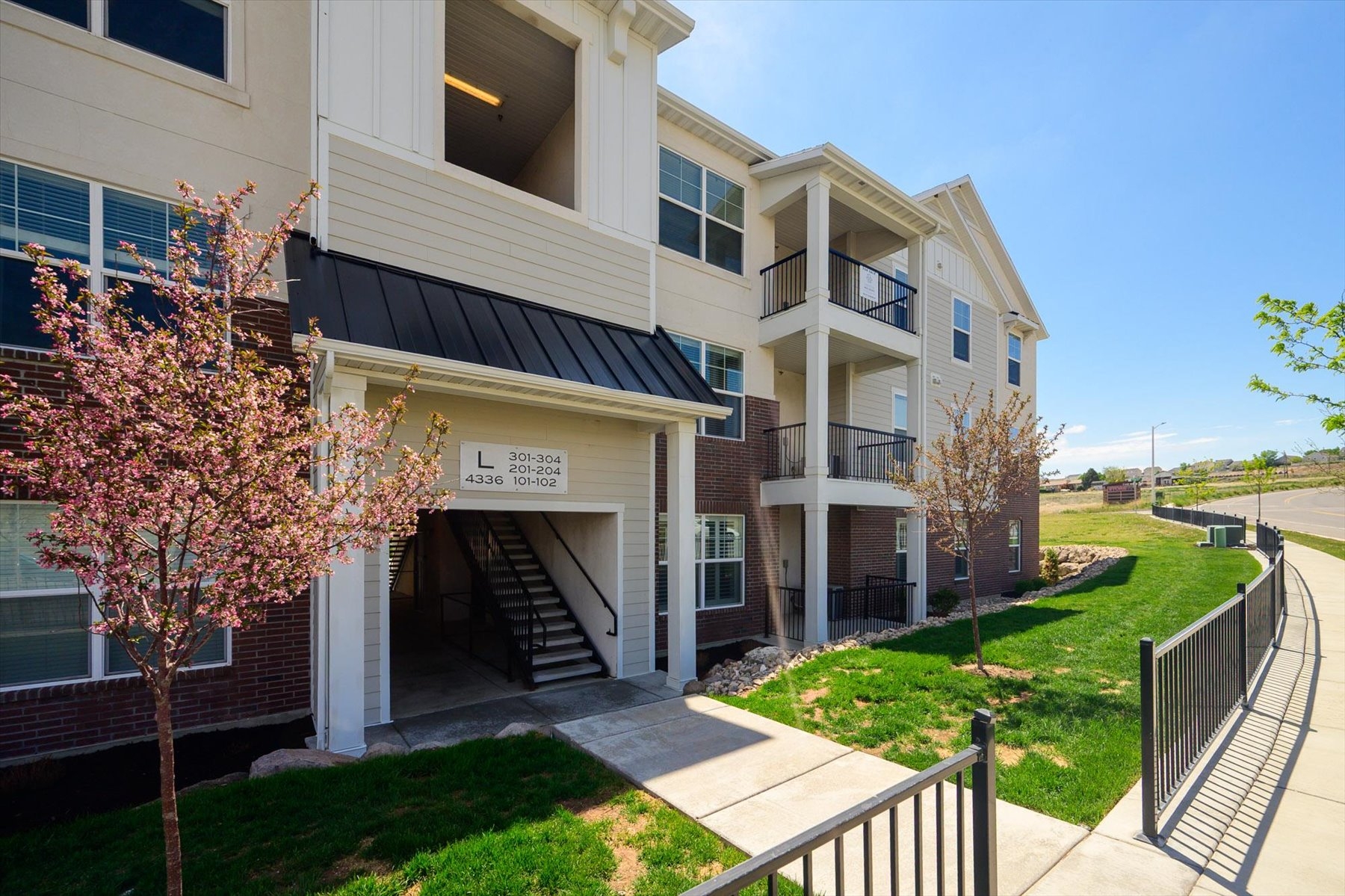 Lehi Townhome: 4336 W 1850 N