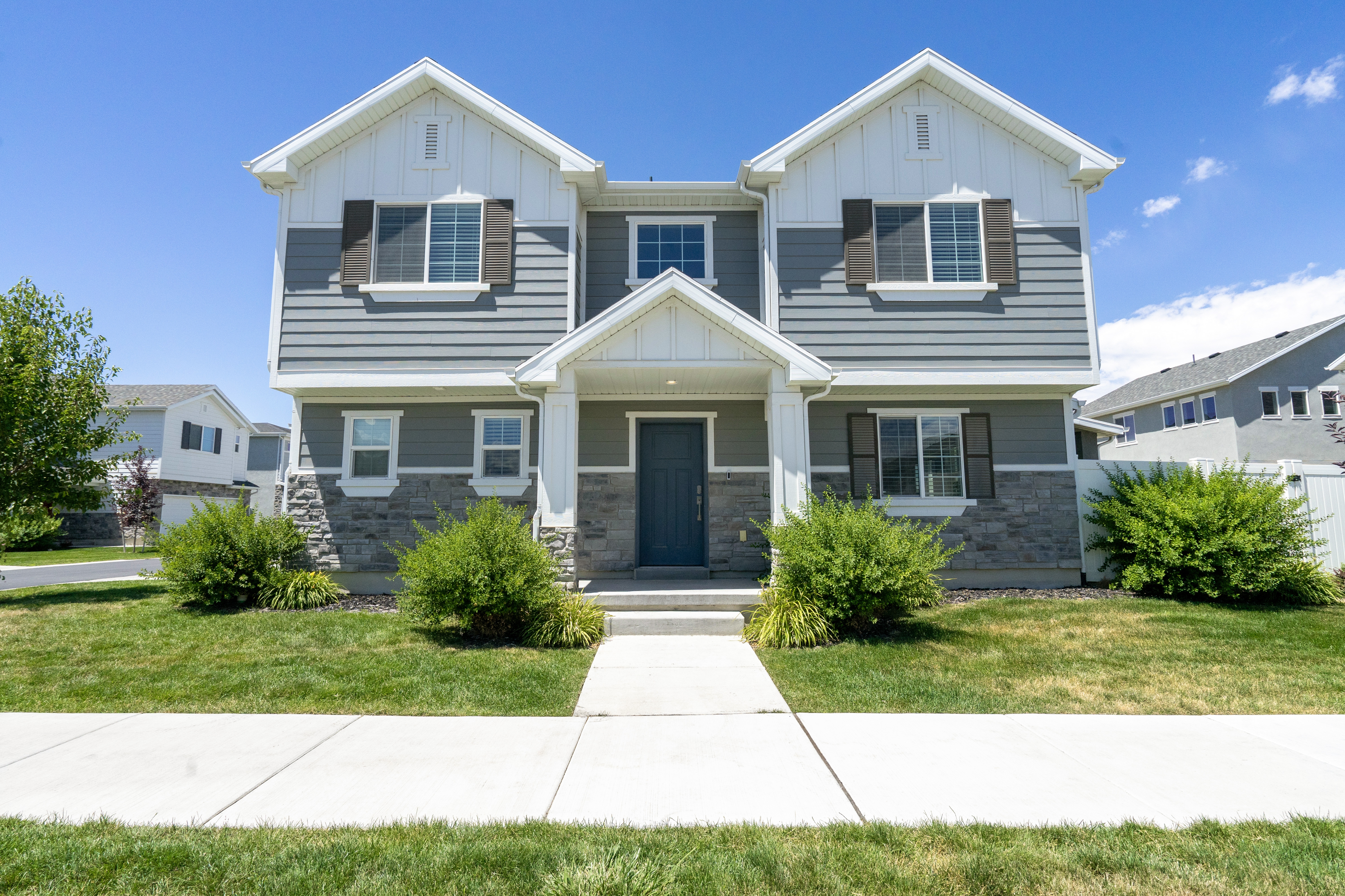 Syracuse House: 2102 W 3250 S