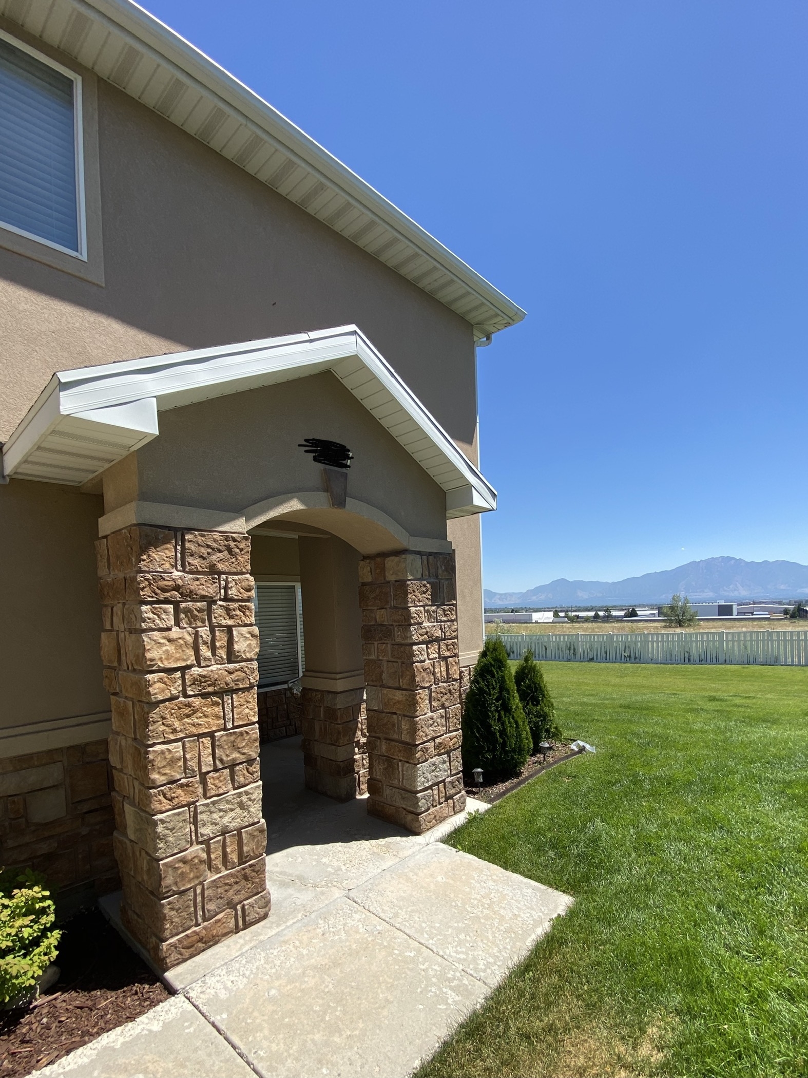 West Jordan Single Room: 7247 S Brittany Park Ave