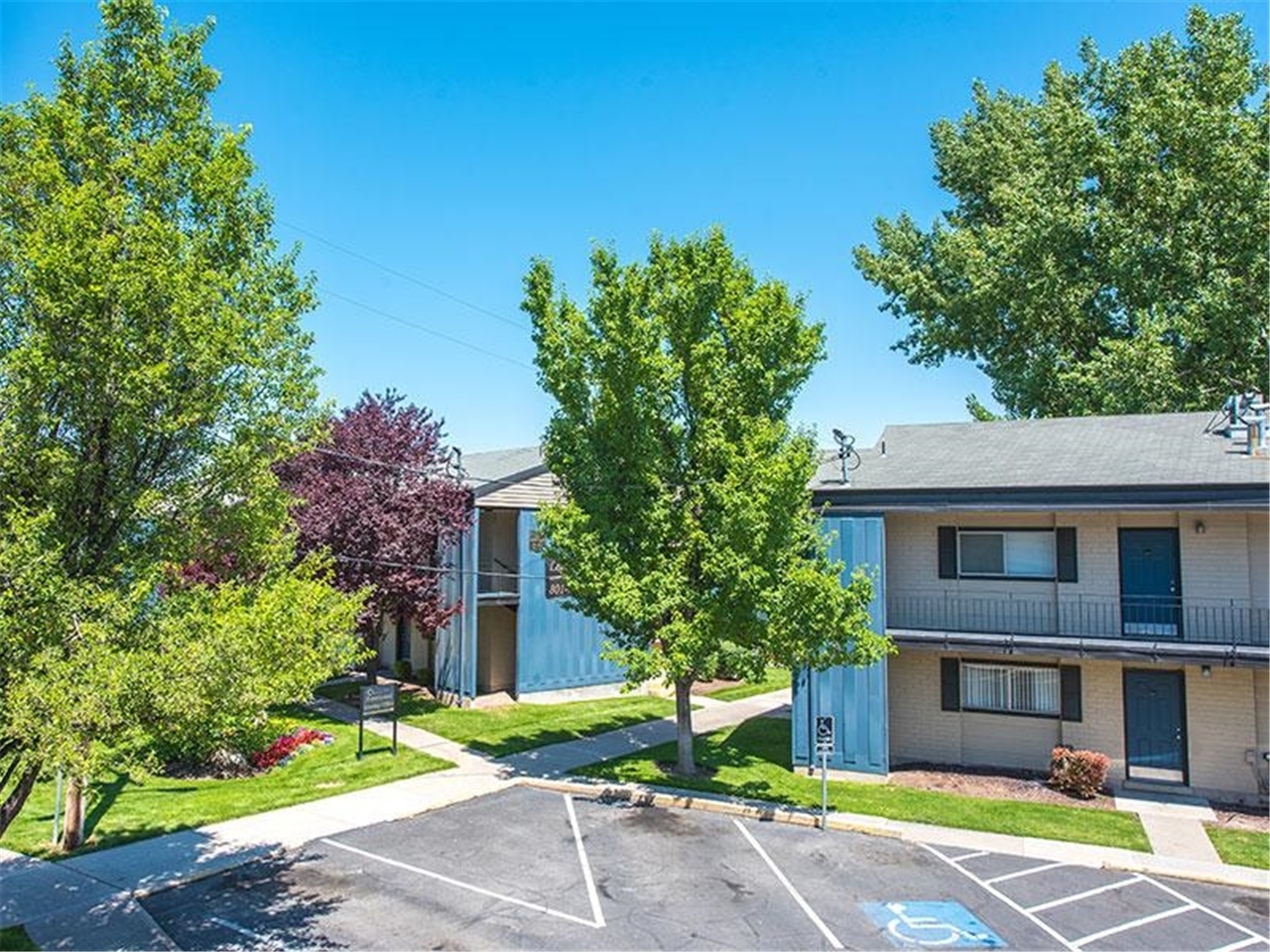 Unique Aspenwood Apartments Colorado with Luxury Interior Design