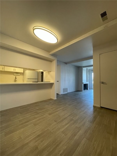 Salt Lake City Apartment: 4652 S 700 E