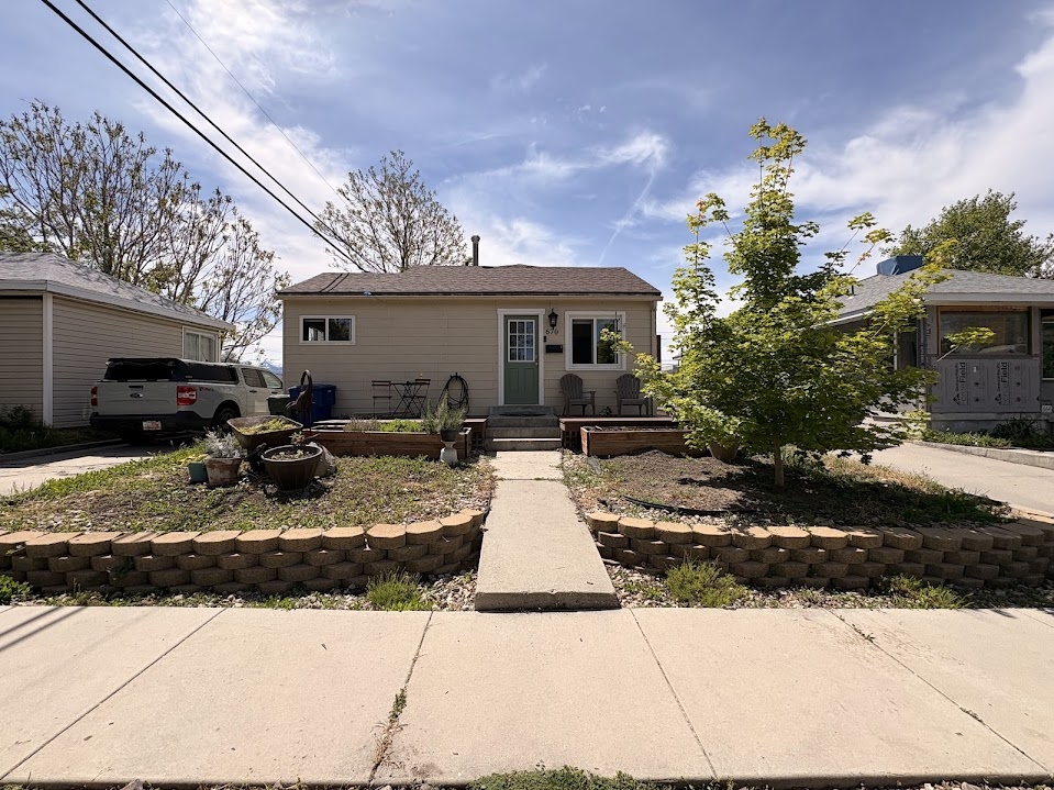 Salt Lake City House: 670 E Hollywood Ave