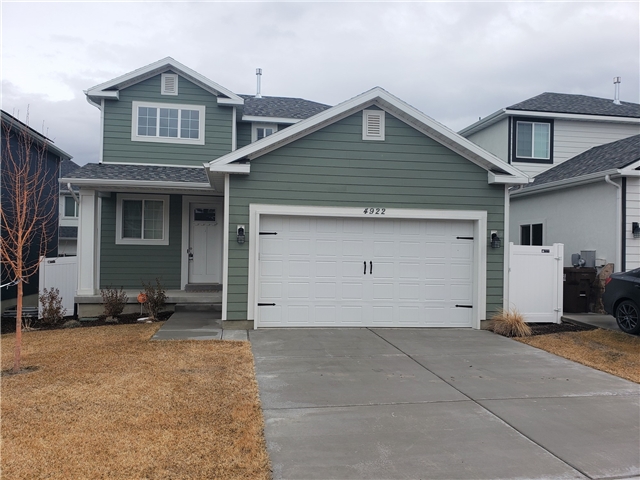 Eagle Mountain House: 4922 E Lake Corner Dr