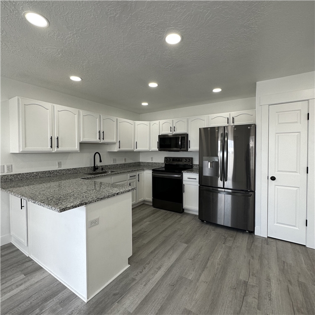 Provo Townhome: 1212 S 1410 E