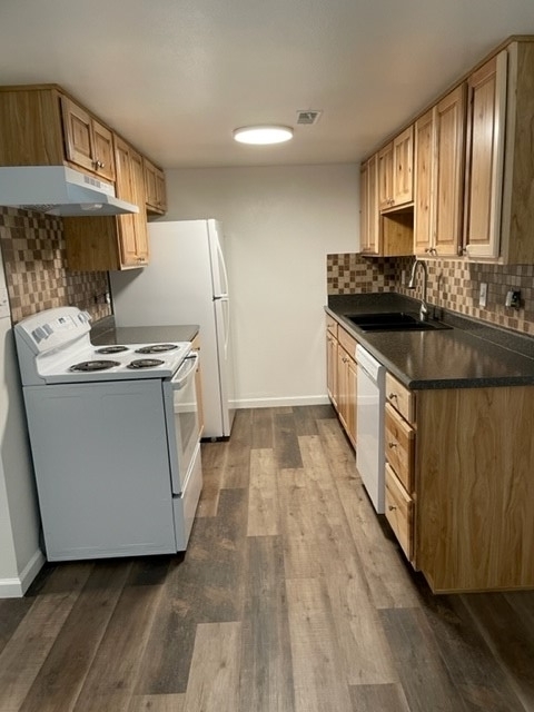 Lehi Multiplex: 1304 N 190 E
