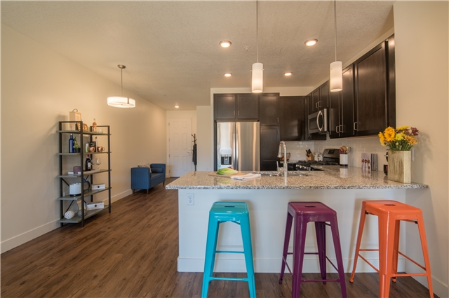 Park City Apartment: 6033 Park Lane South