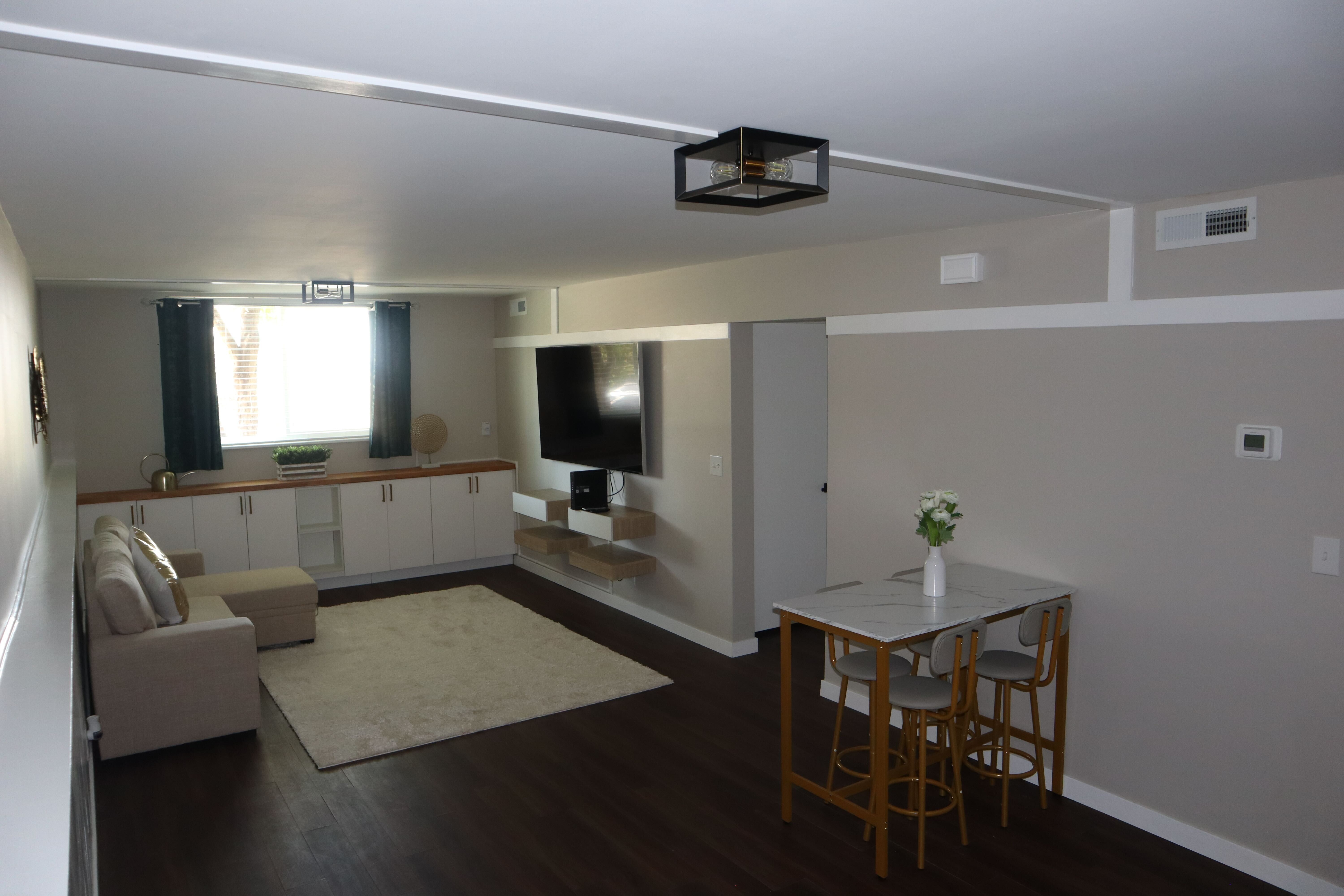 Salt Lake City Apartment: 438 N Center St