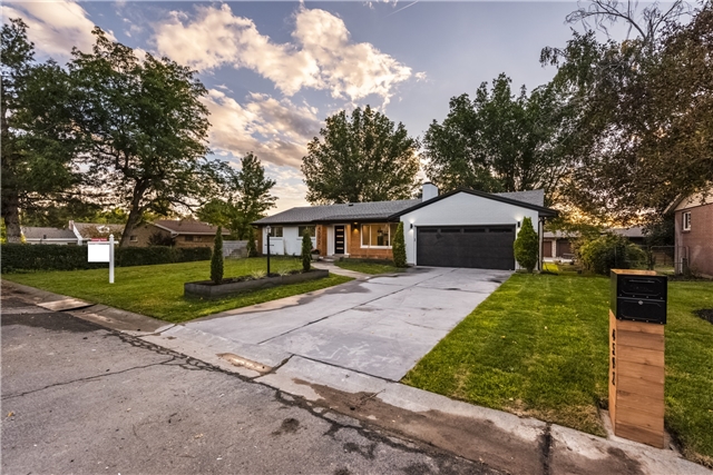 Salt Lake City House: 4592 S Sycamore Dr