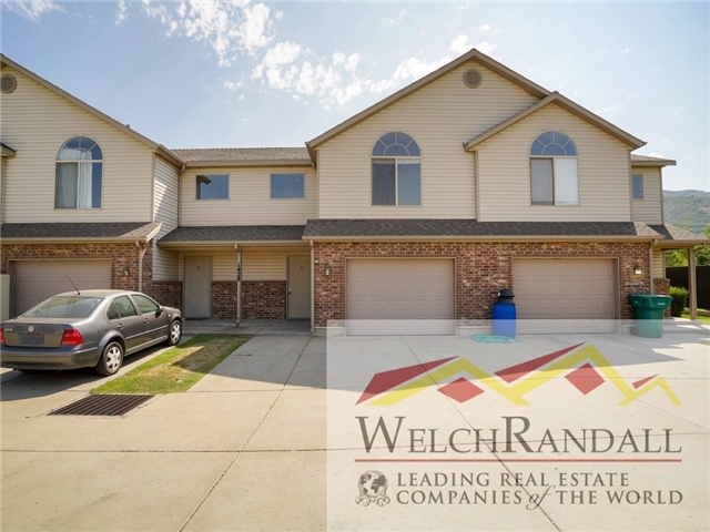 Layton Townhome: 1428 N 2575 E