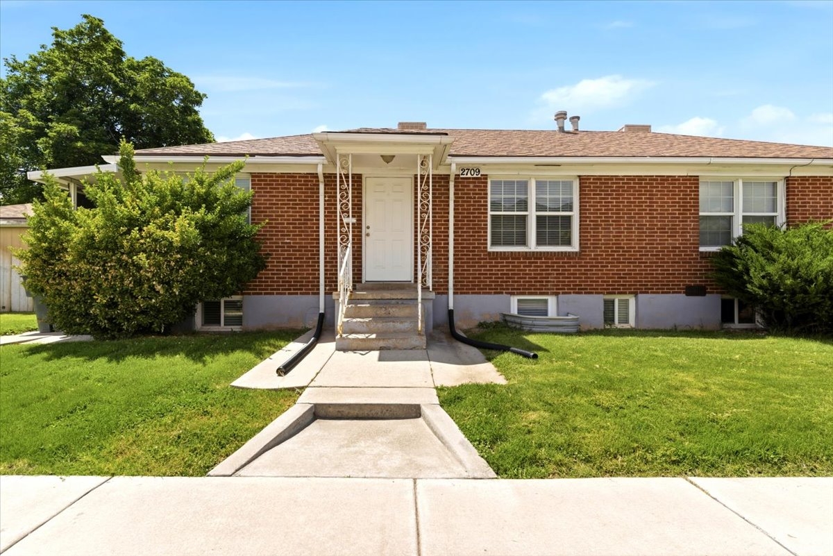 Ogden Multiplex: 2709 Gramercy Ave
