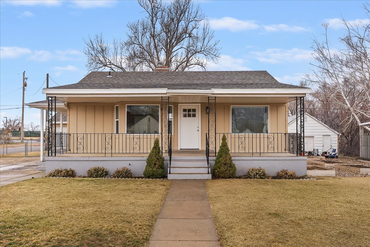 Ogden House: 153 Country Club Dr