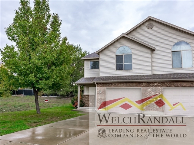 Layton House: 1428 N 2575 E