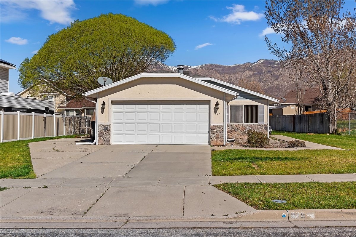 Ogden House: 928 E 1275 N