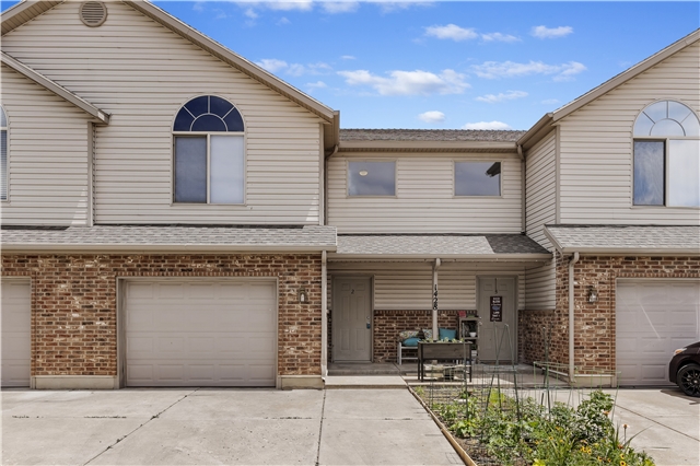 Layton Townhome: 1428 N 2575 E