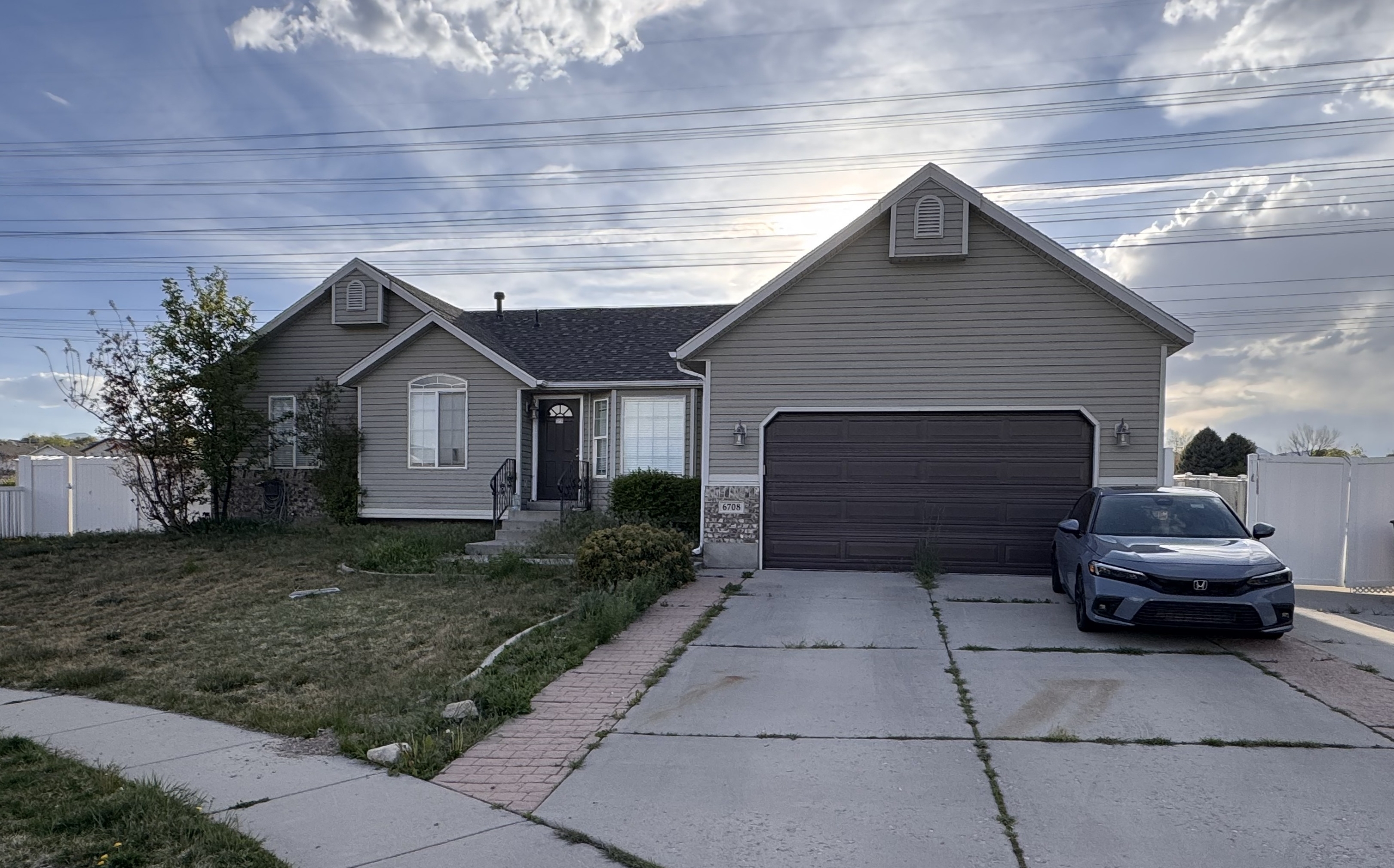 West Jordan In-Law/Basement: 6708 S Early Dawn Dr