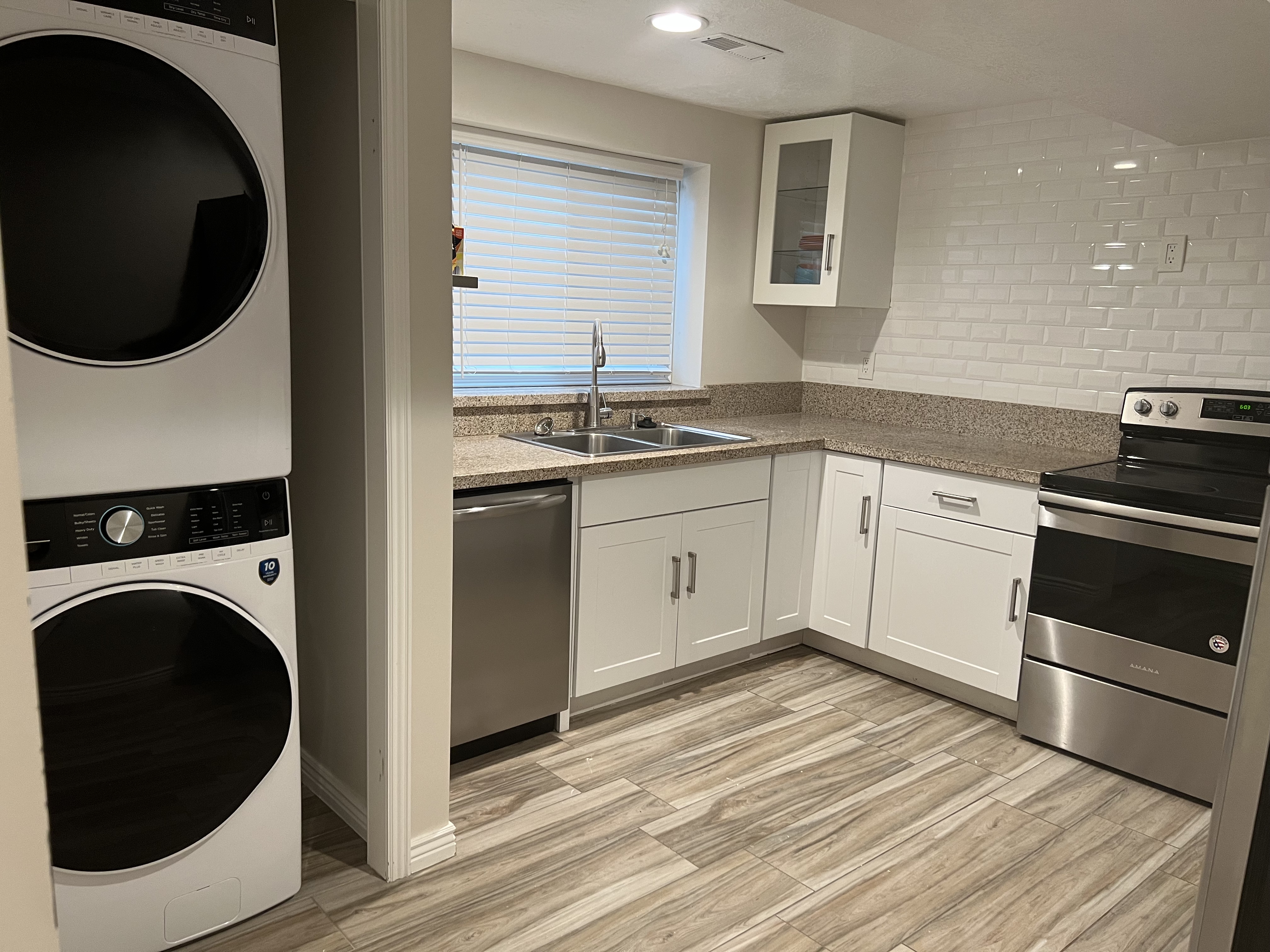 West Jordan House: 3905 W Elwood Way