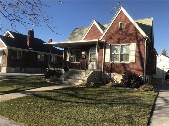 Provo Apartment: 131 E 300 N