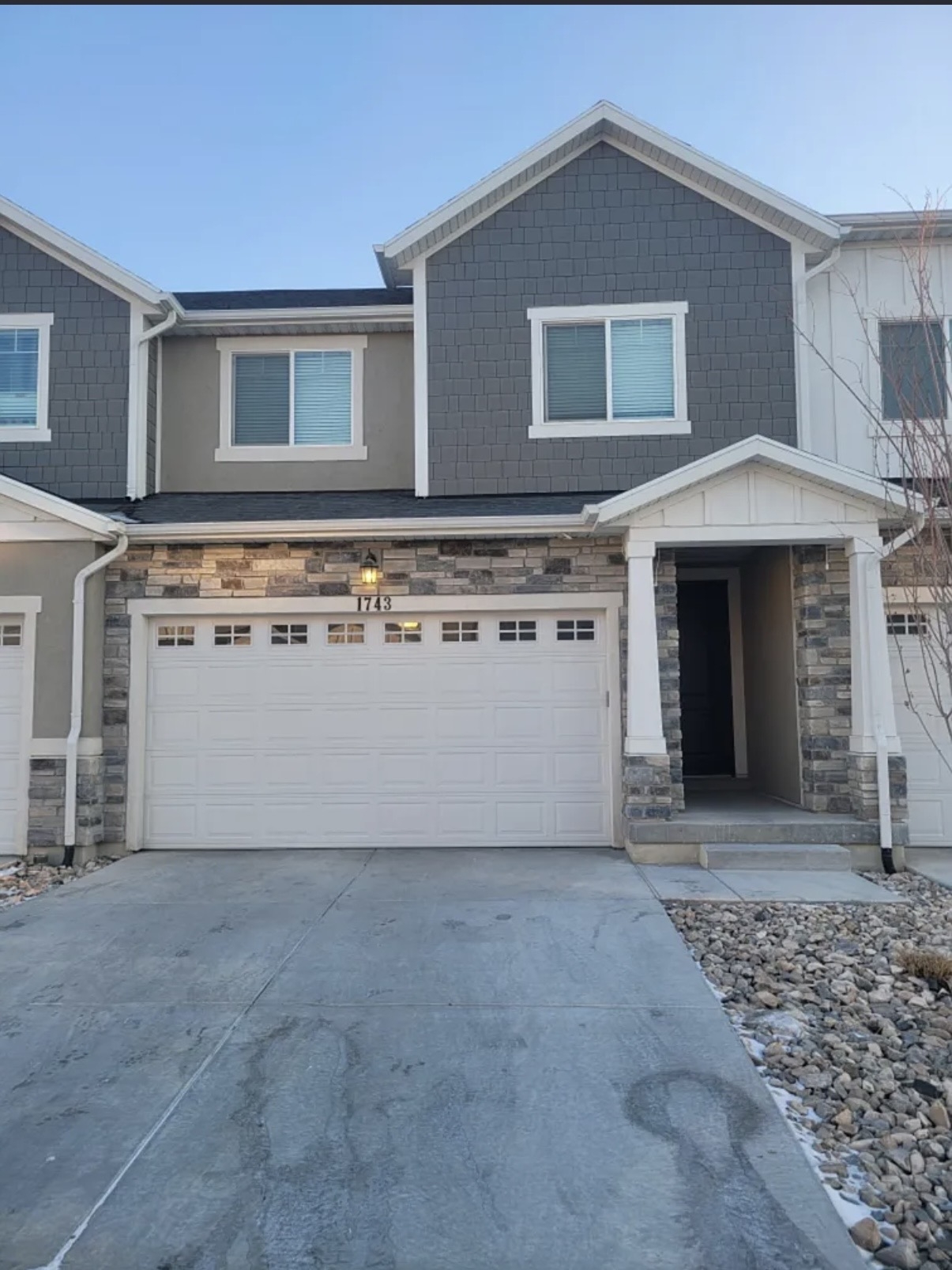 Saratoga Springs Townhome: 1743 W Newcastle Ln