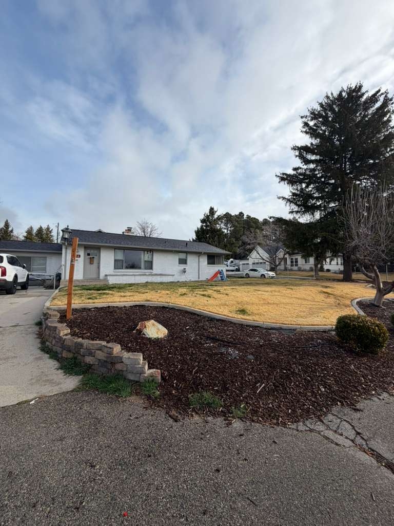 Orem House: 316 W 1600 S