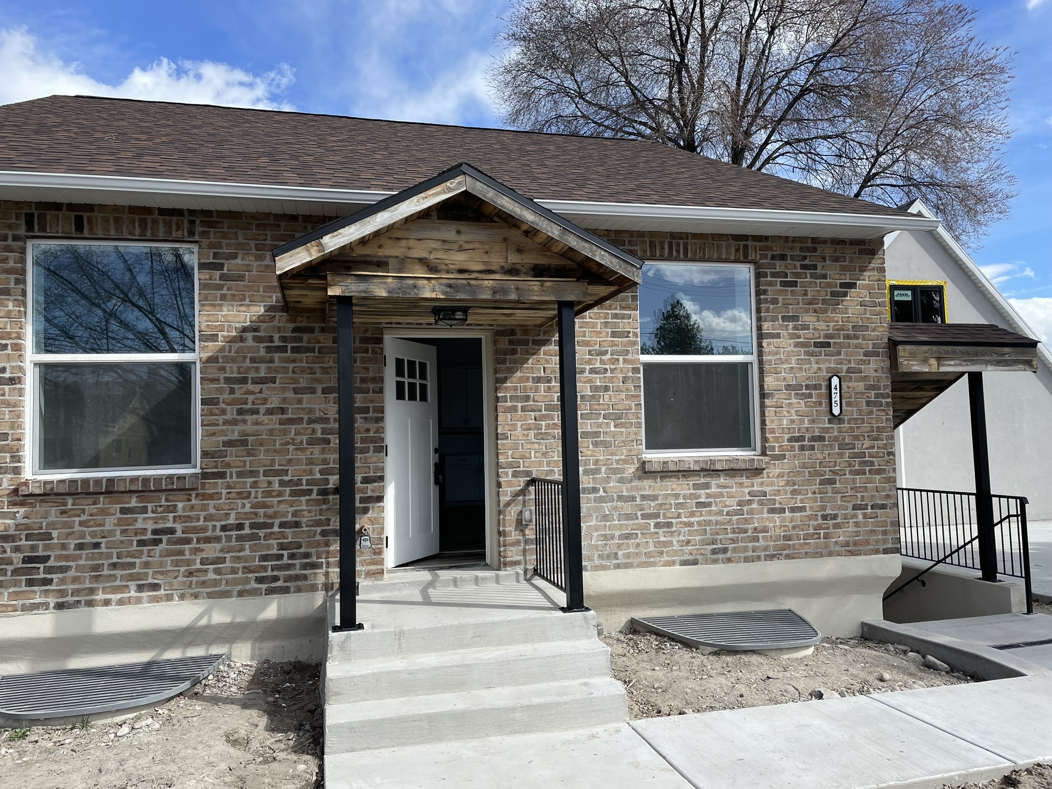 Provo House: 475 S 800 W