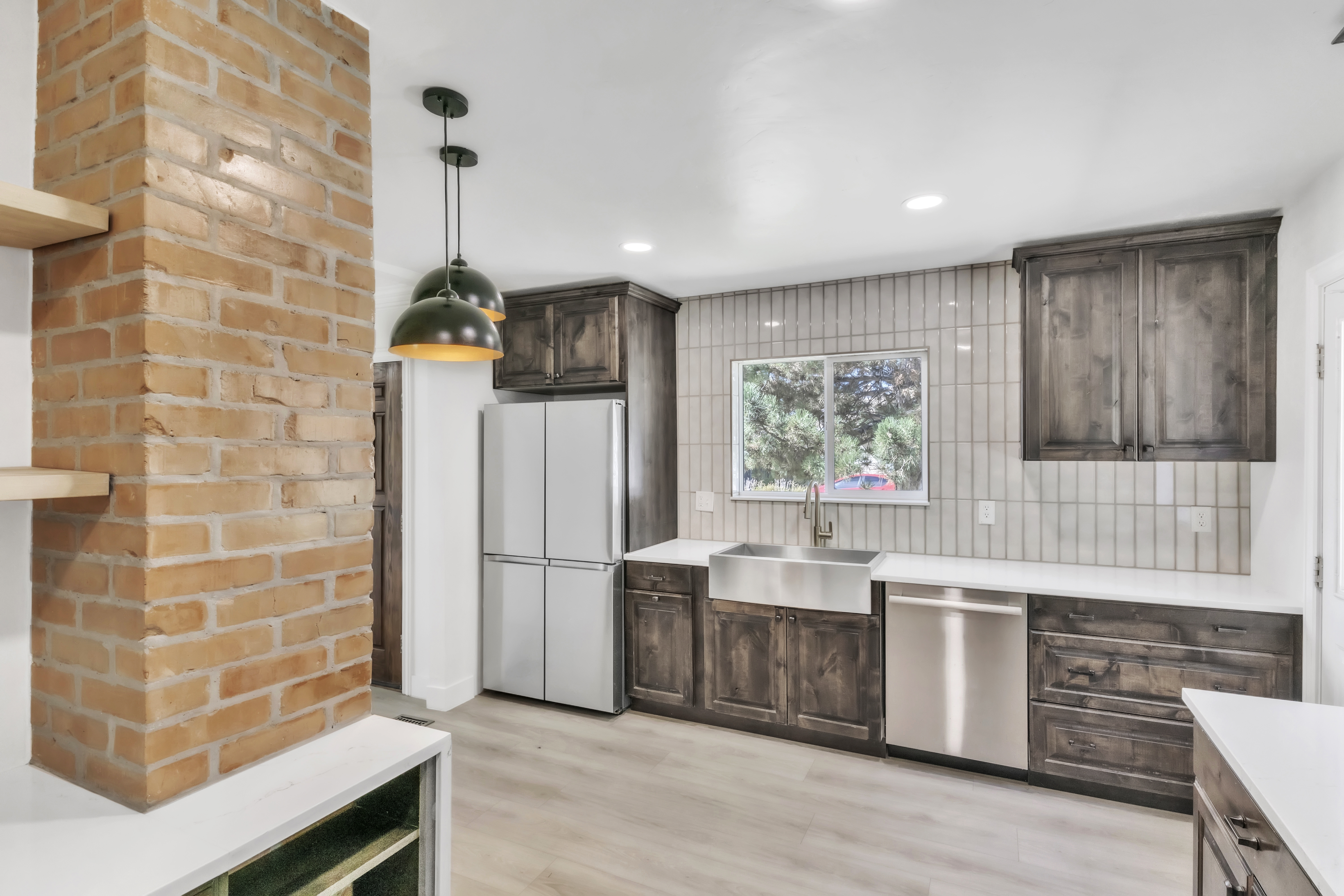 Orem House: 494 Emery Ave