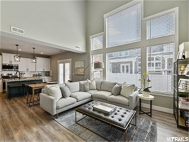 Midvale Townhome: 396 E Horse Creek Dr