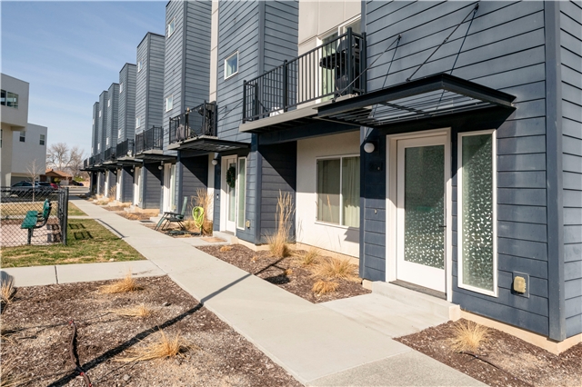 Bountiful Townhome: 620 N Orchard Dr