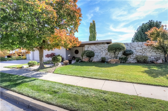 Salt Lake City House: 490 E North Hills Dr