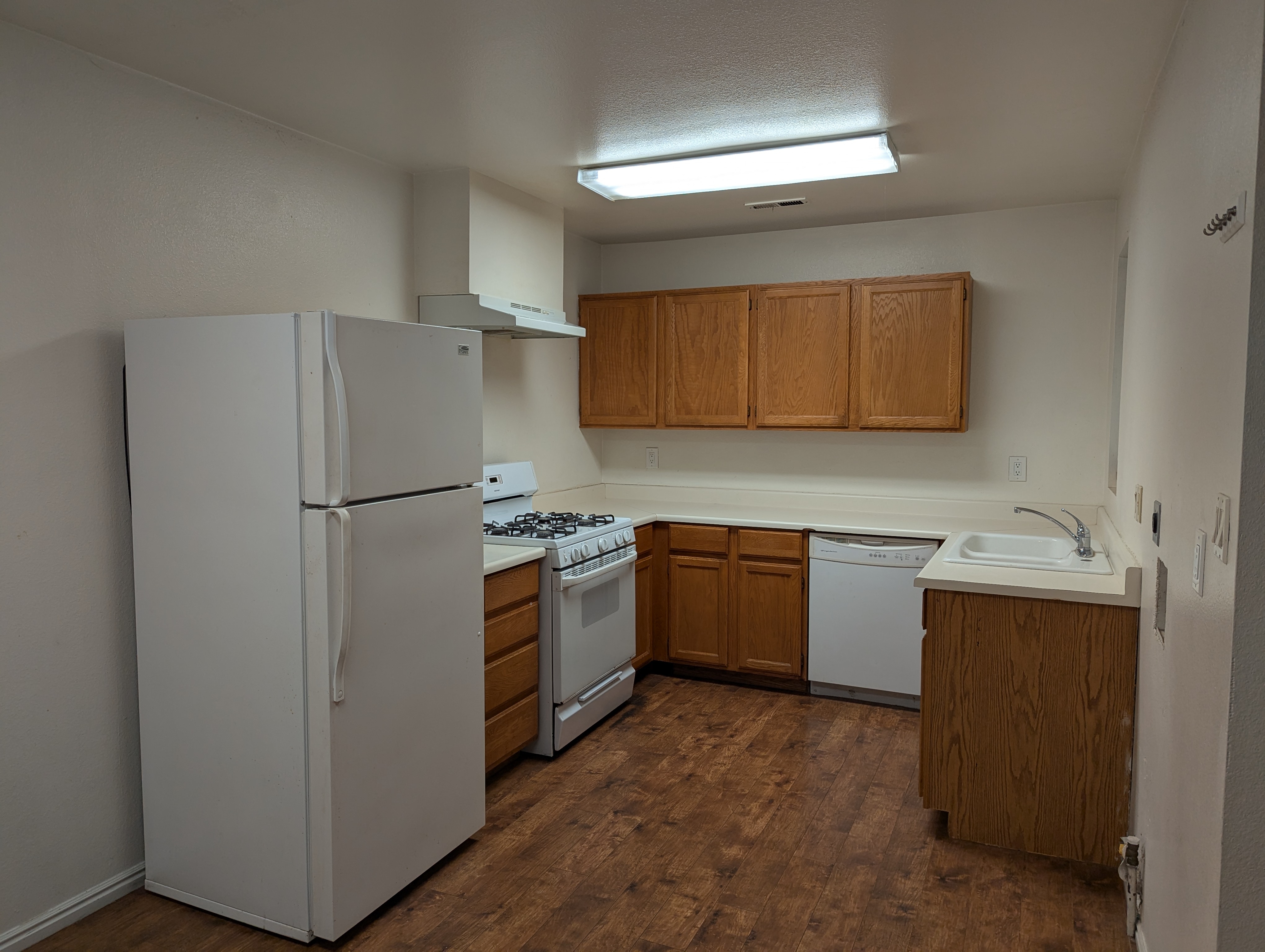 Payson Apartment: 210 N 100 E