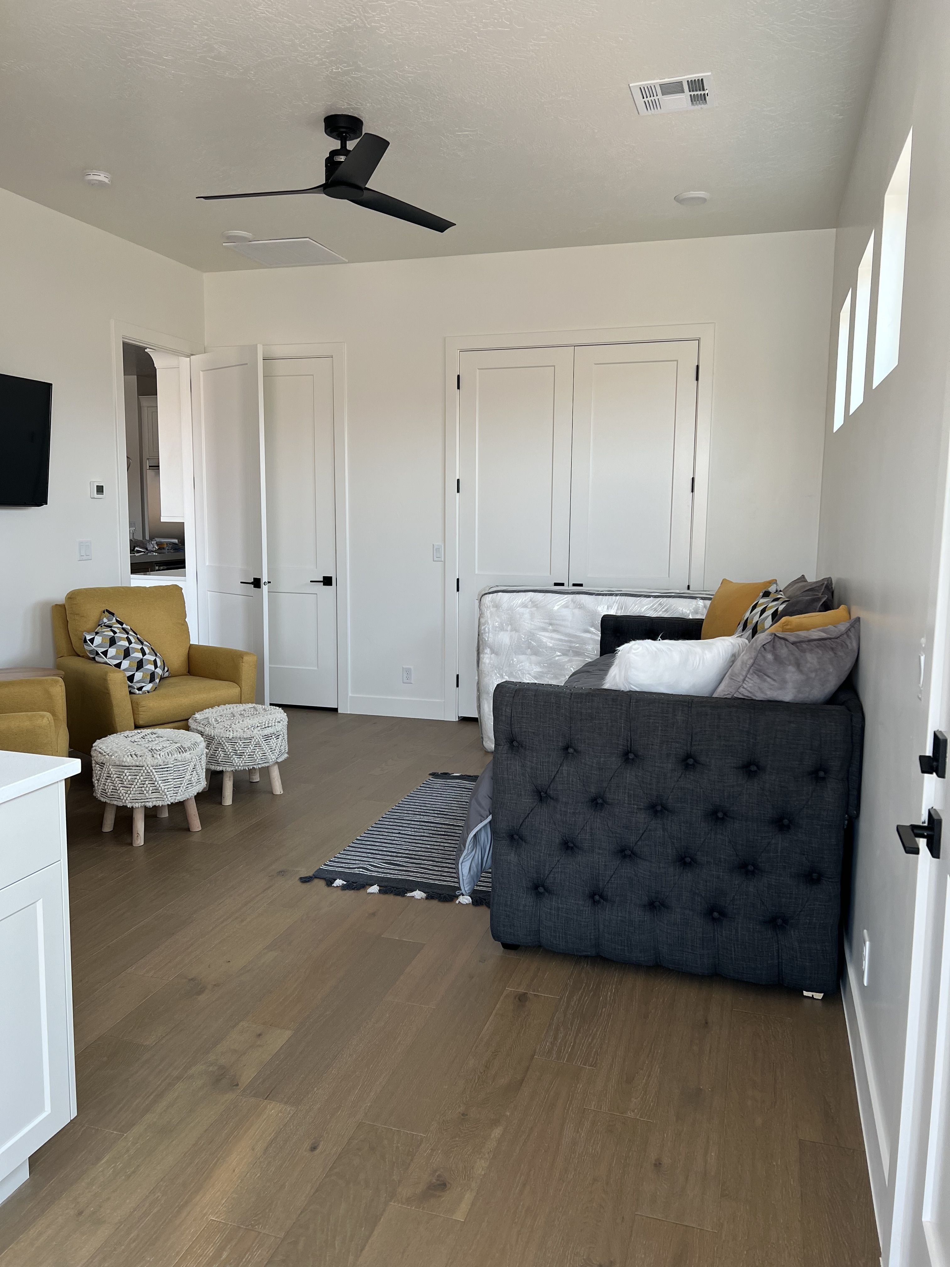 Saint George Single Room: 6112 S Beechwood Dr