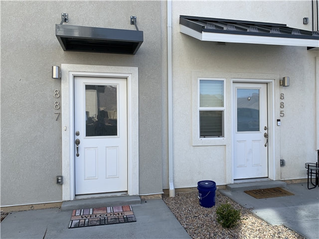 Spanish Fork Townhome: 887 S 2560 E