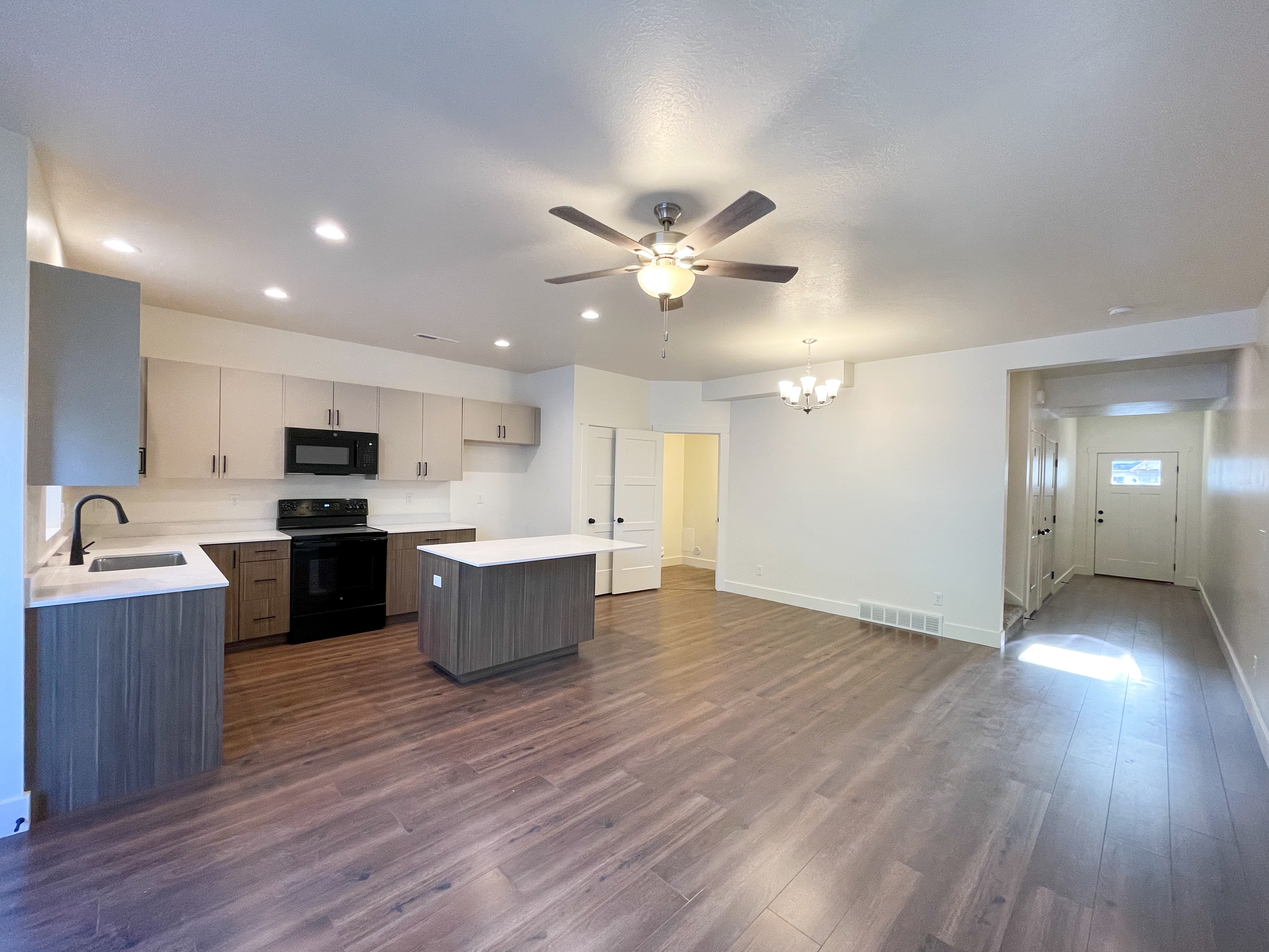 West Point Townhome: 214 N 3600 W