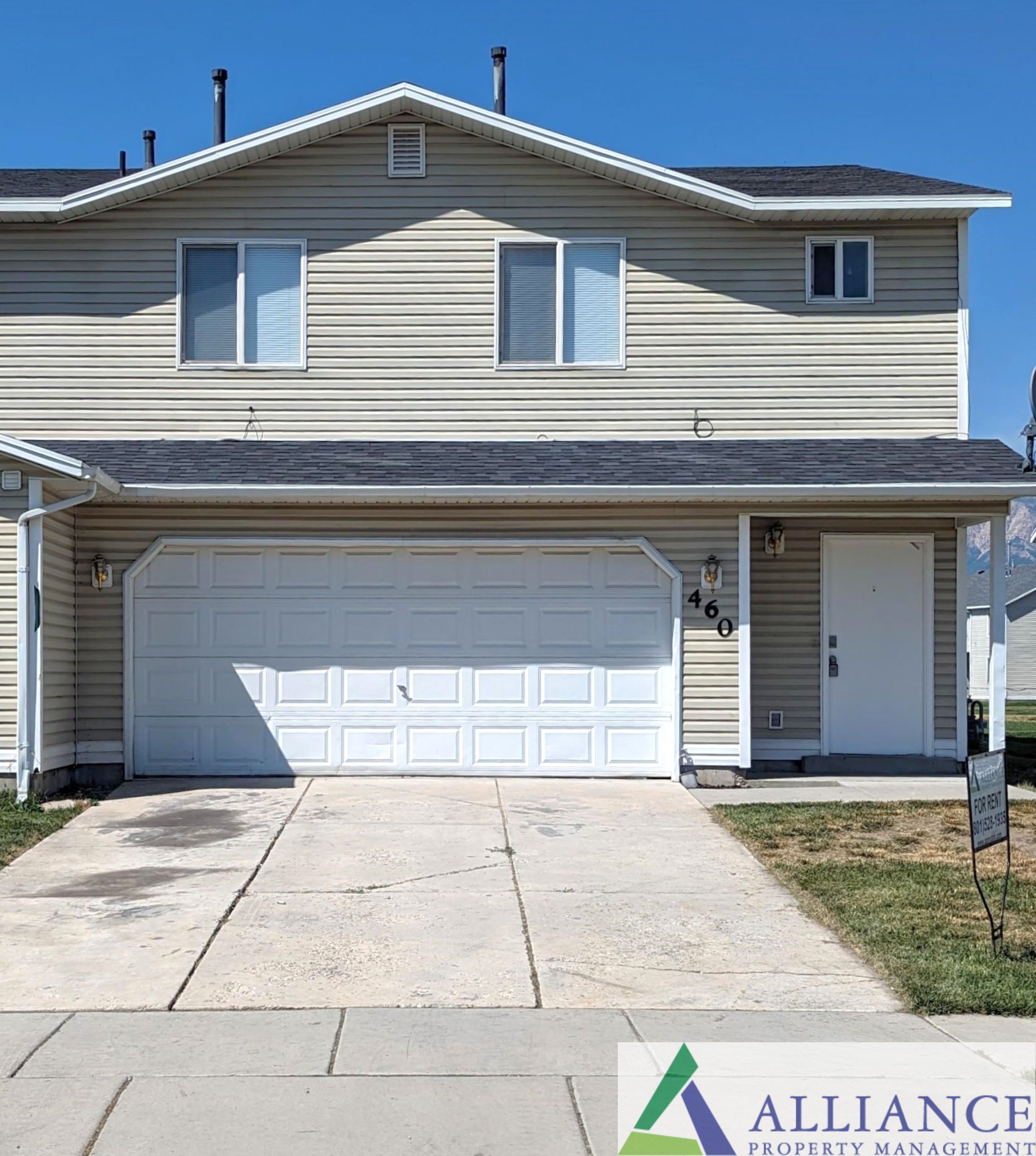 Ogden House: 460 W 7th St
