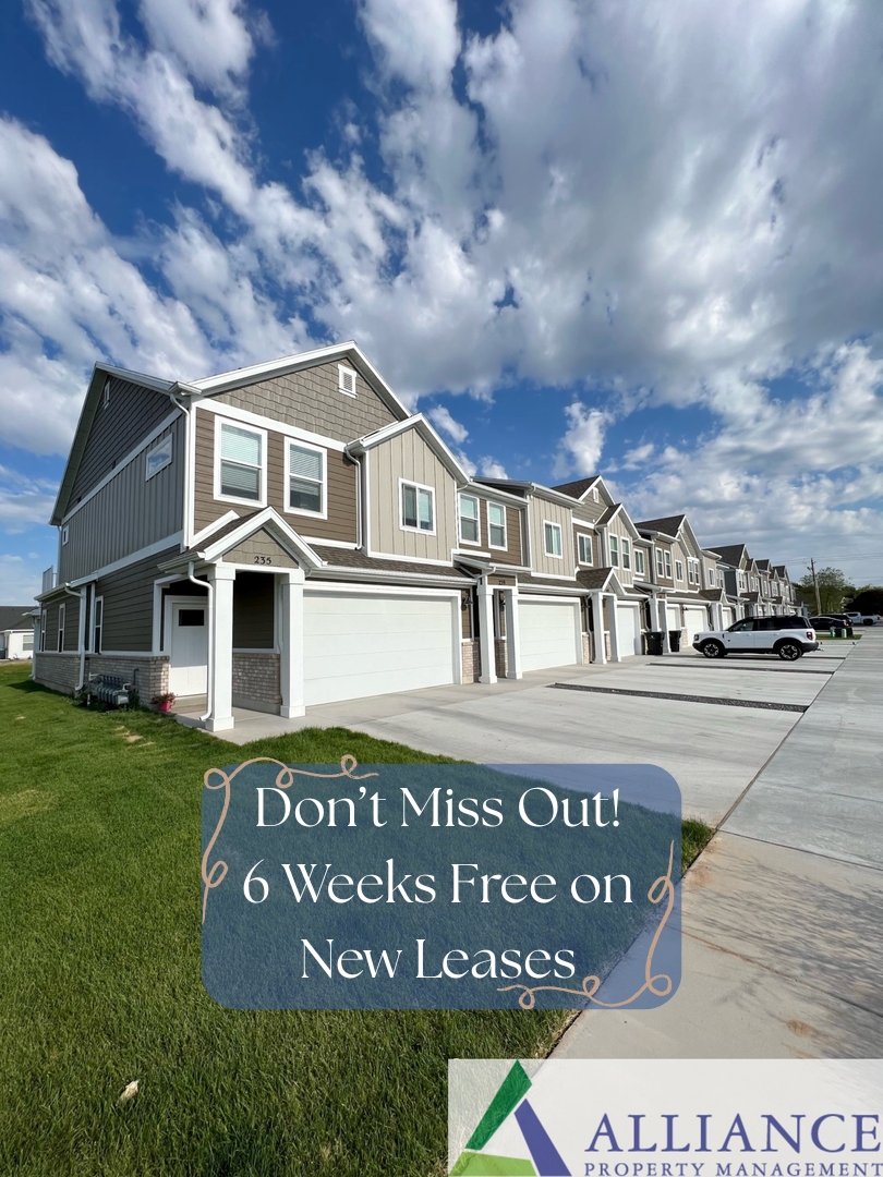 Clearfield Townhome: 3642 W 200 N