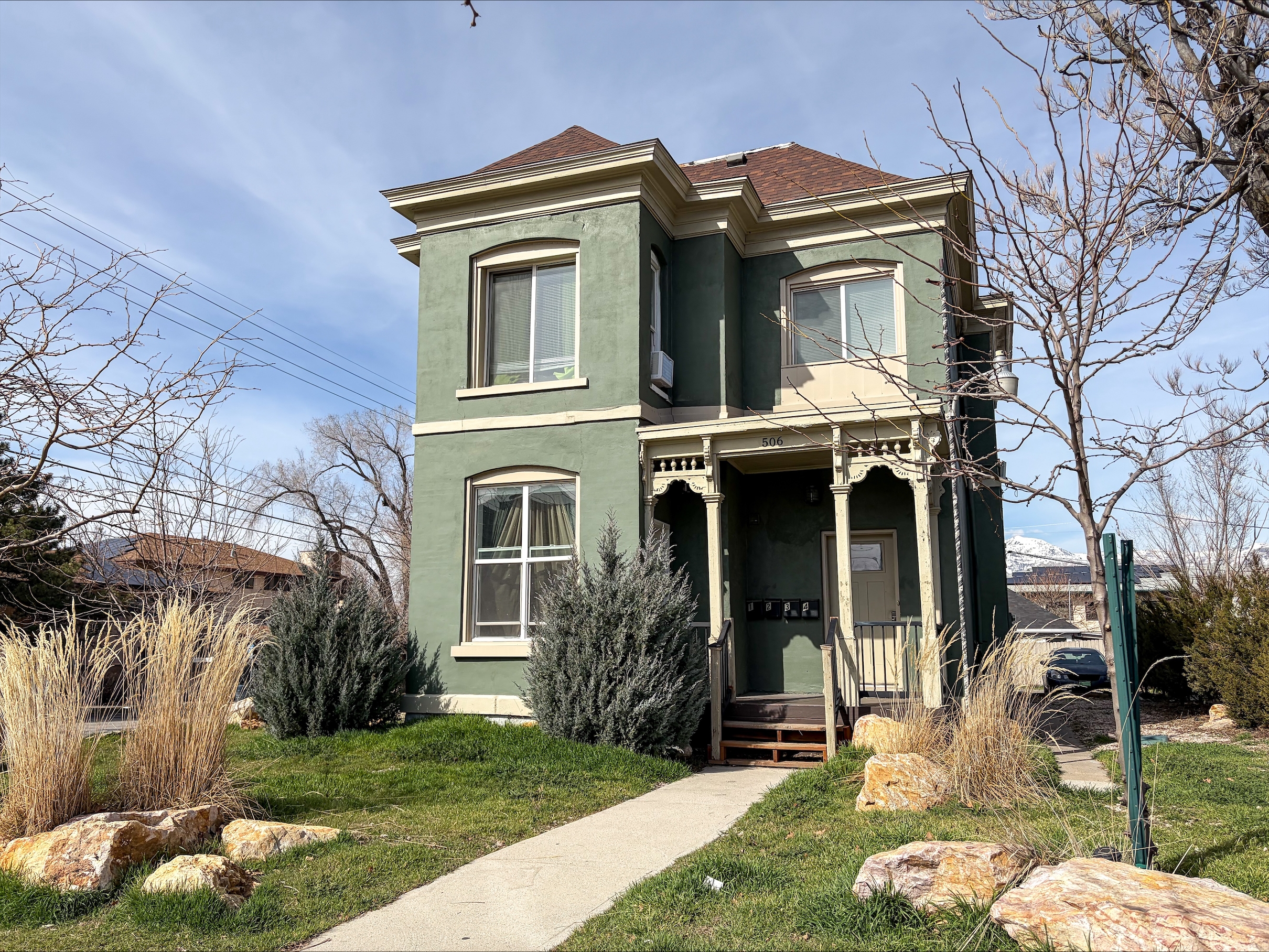 Ogden Apartment: 506 23rd St