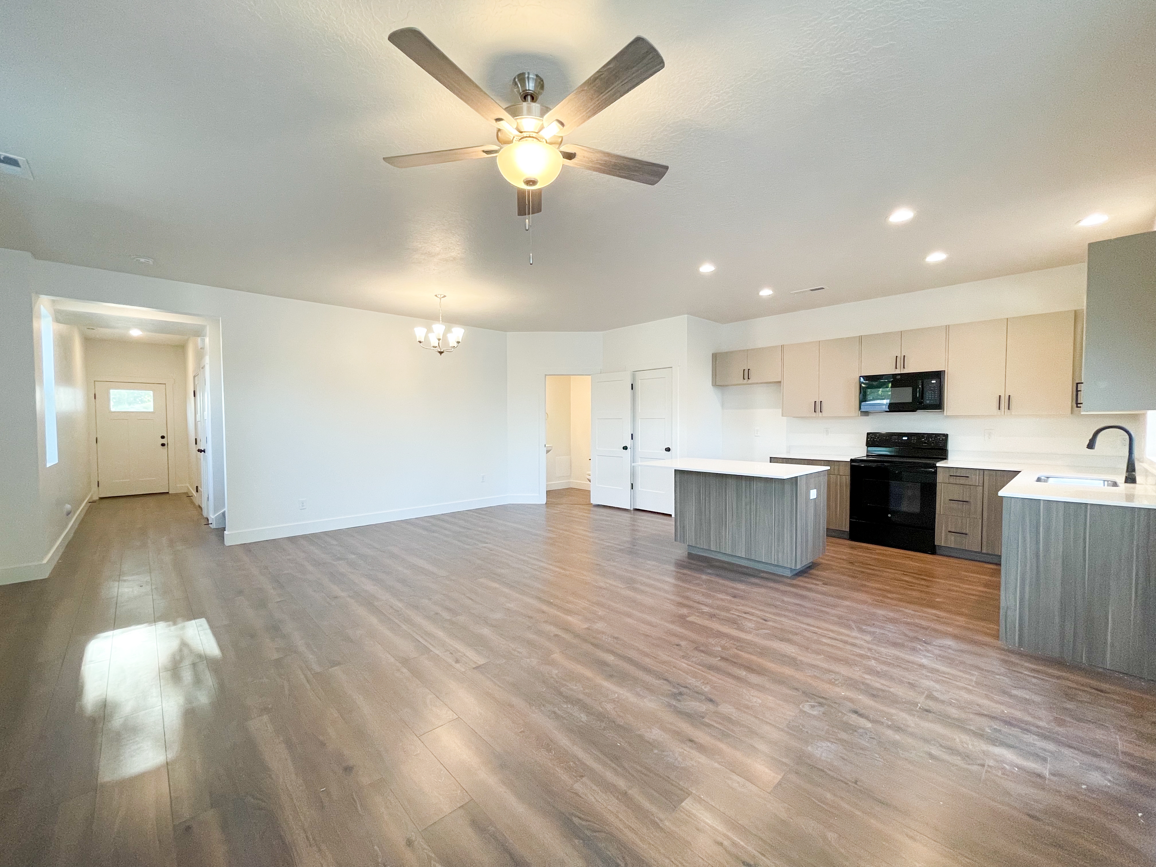 West Point Townhome: 3636 W 200 N