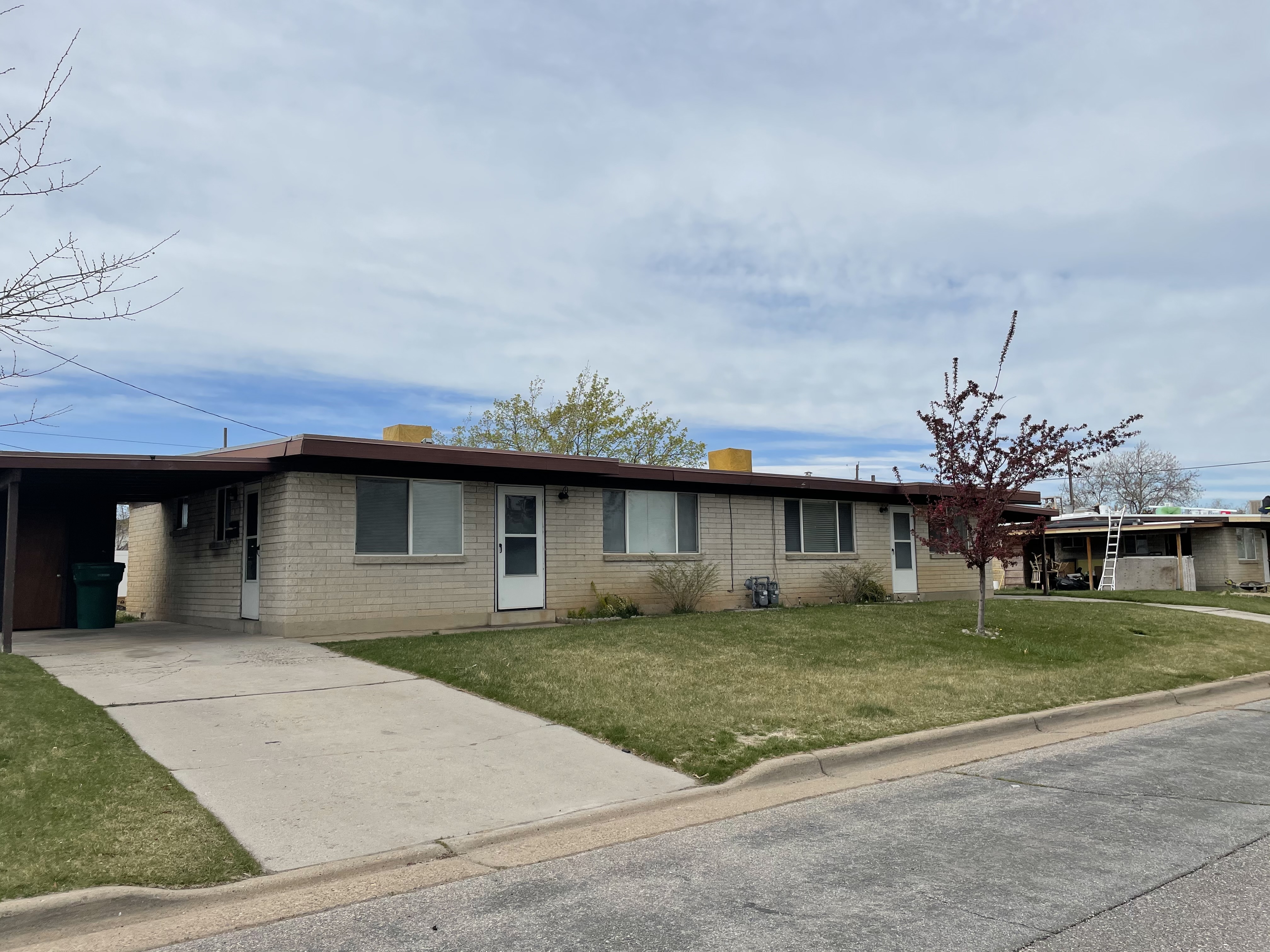 Roy Multiplex: 2345 W 5300 S