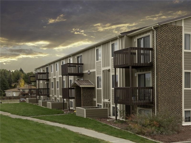 Casper Apartment: 3900 E 12th St