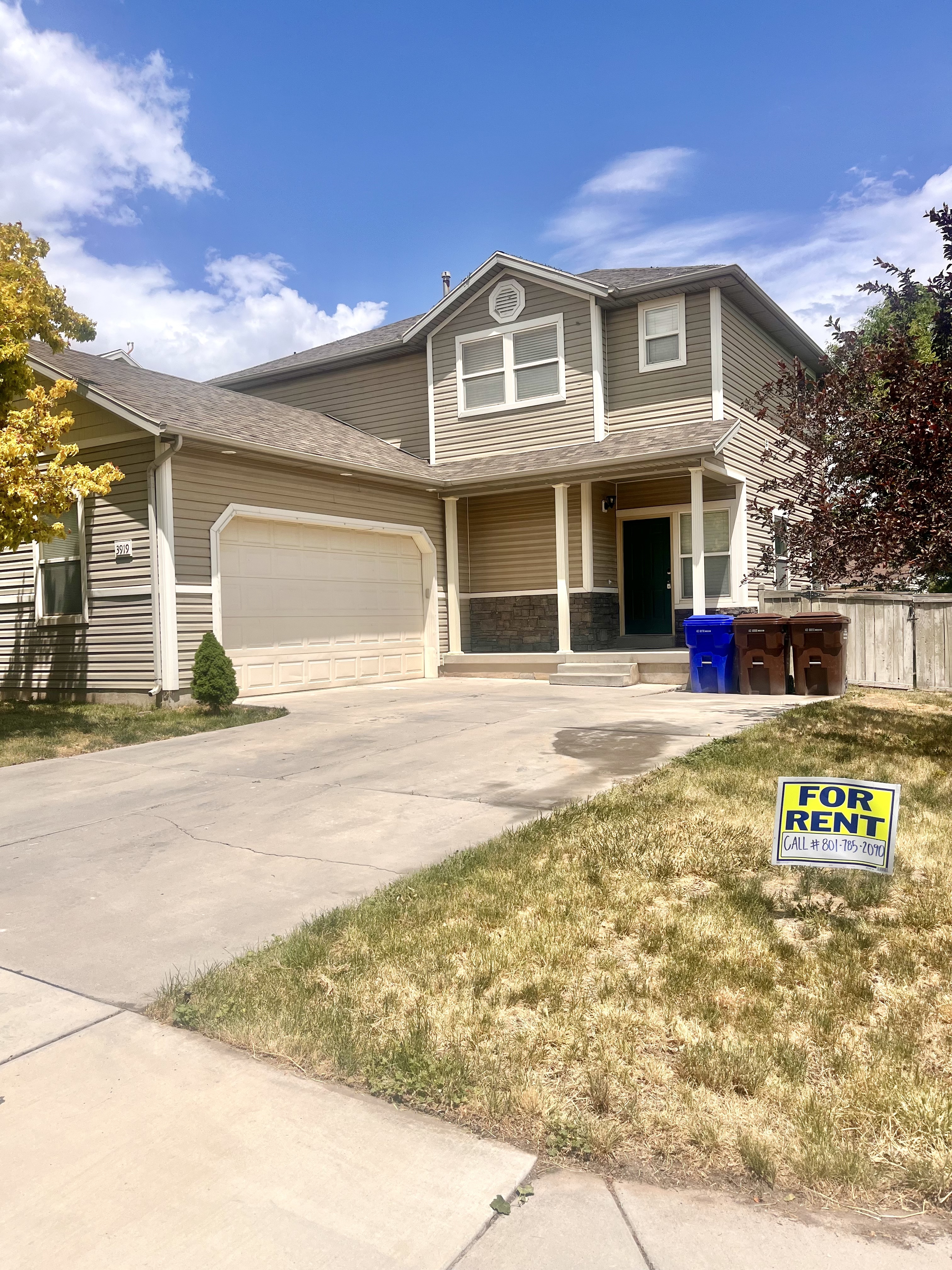 Eagle Mountain House: 3919 E Chilton Rd