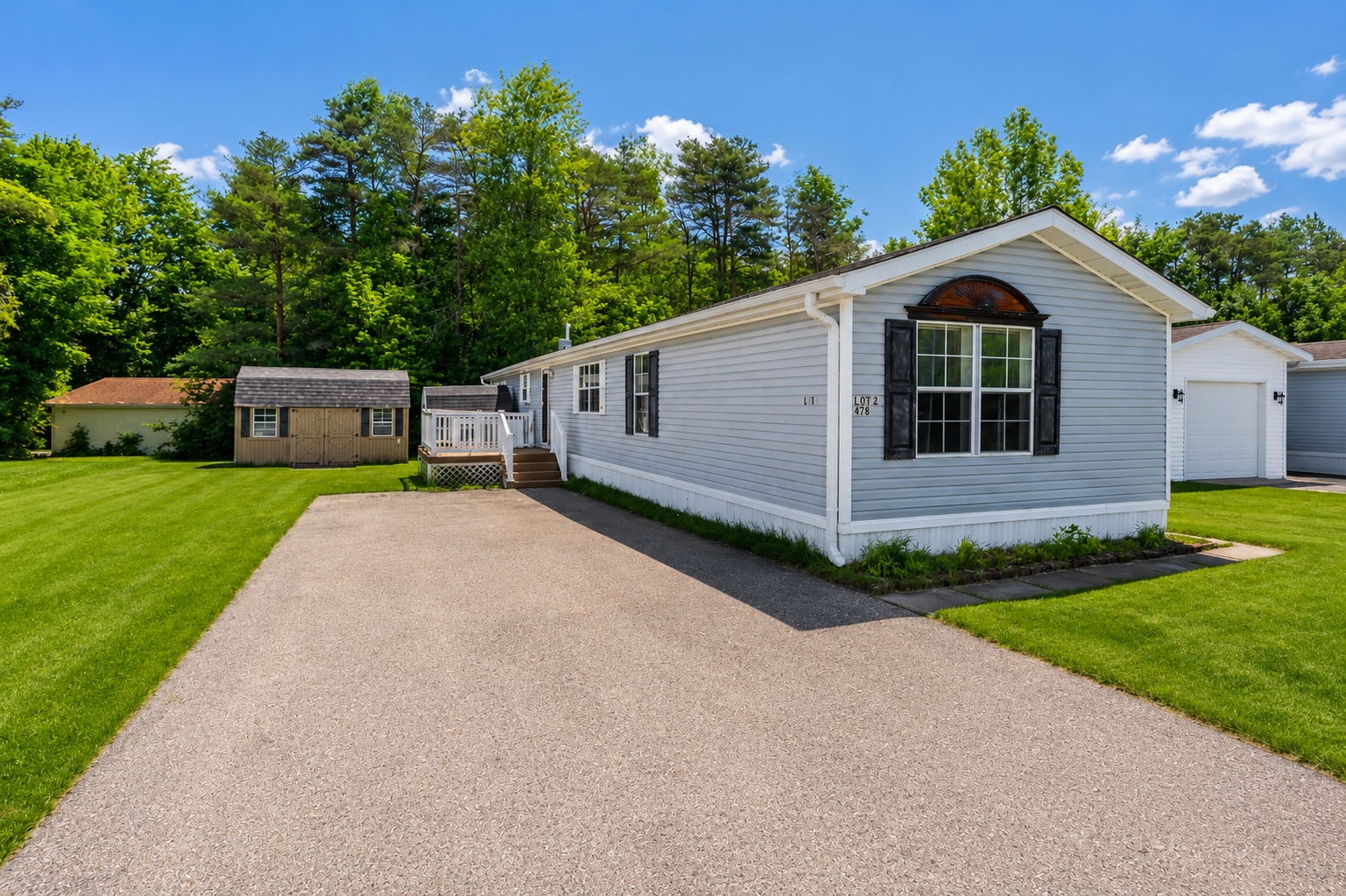 Birnamwood House: 478 Sarah St