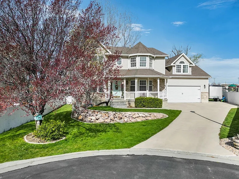 Lehi In-Law/Basement: 649 E Cedar Hollow Rd