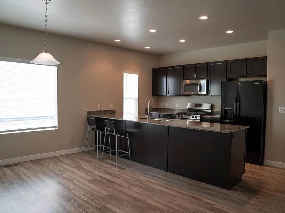 Riverton Townhome: 14710 S Rising Star Way