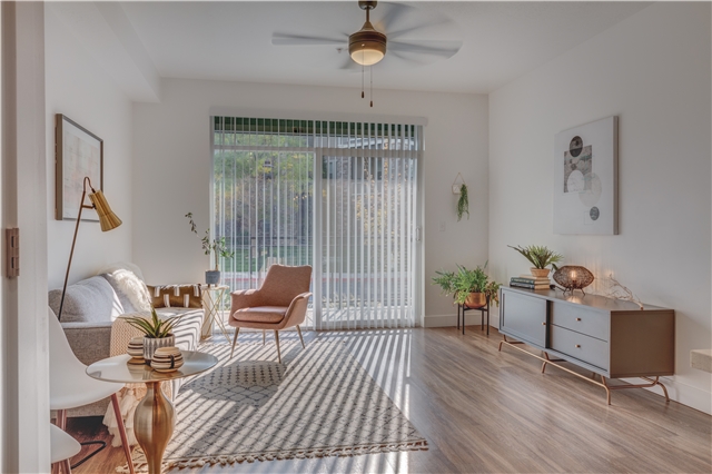 South Jordan Apartment: 11743 S District View Dr