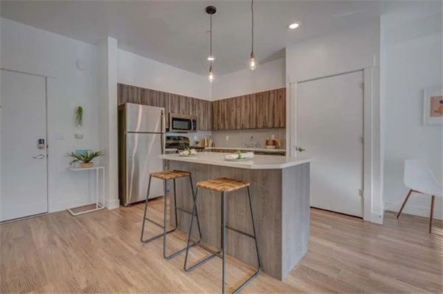 South Jordan Apartment: 11743 S District View Dr