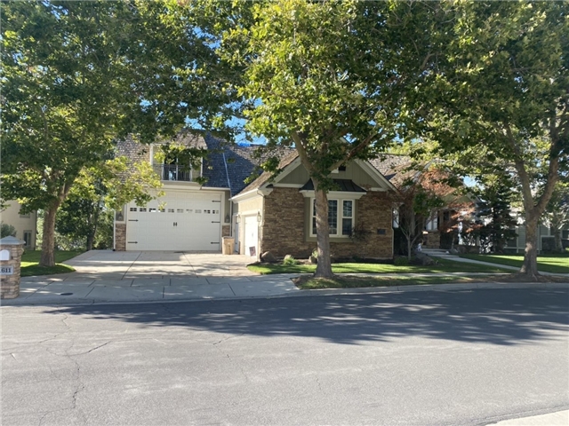 Draper House: 1611 E Timoney Rd