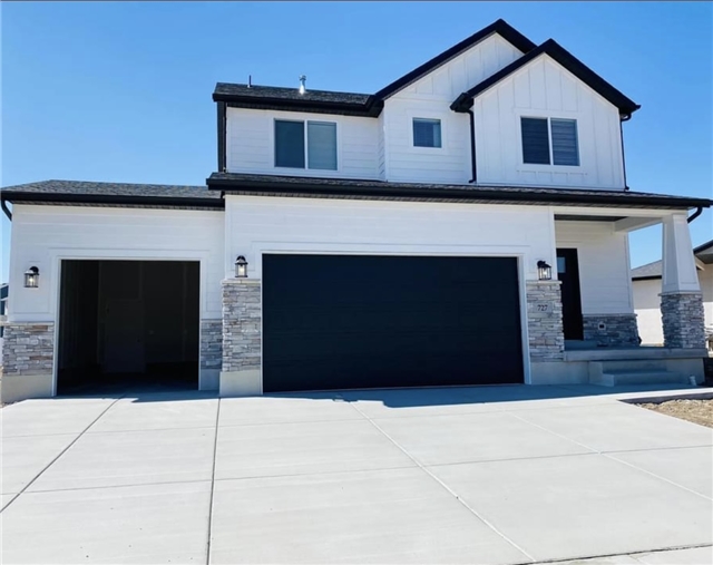Ogden In-Law/Basement: 727 E Pebble Creek Dr