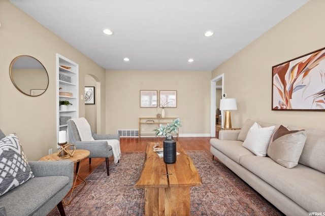 Salt Lake City House: 1494 E 3350 S