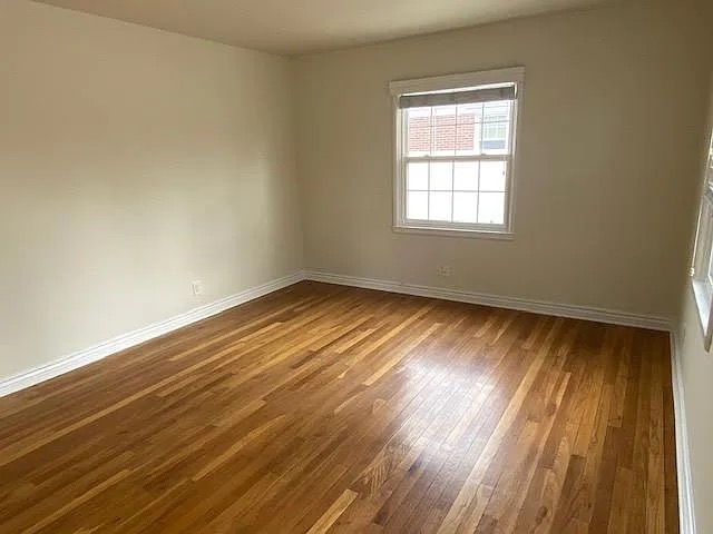 Salt Lake City House: 1925 E Sylvan Ave