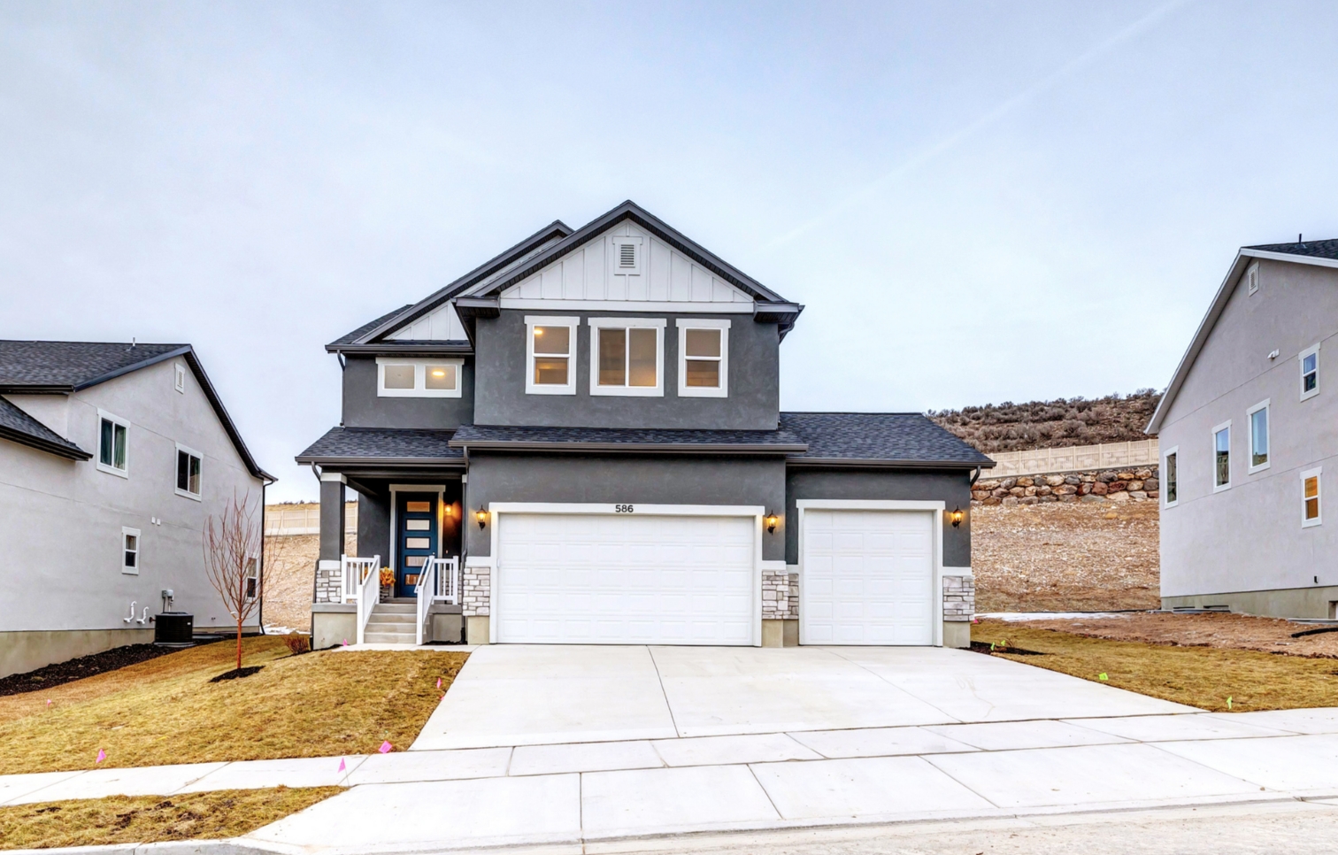 Saratoga Springs House: 586 N Hill View Dr